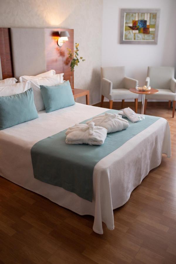 Hotel El Trebol Carboneras Eksteriør billede